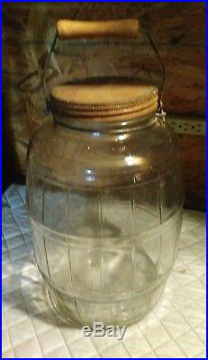 Duraglas Barrel-Shaped No. 10 Glass Jar Wood Handle 68