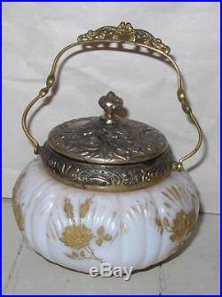 Great Mt Mount Washington Crown Milano/Colonial Ware covered handled jar