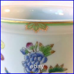 Herend Queen Victoria Green Cache Pot Jar 2 Scroll Handles 6.5h 1944year #7212