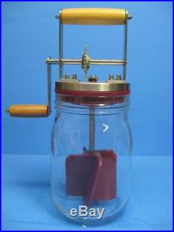KILNER Butter Churner Old-Fashioned Glass Jar with Wooden Handle and Crank 34oz