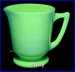 McKee Seville Yellow 4 Cup Measuring Cup FLUORESCES