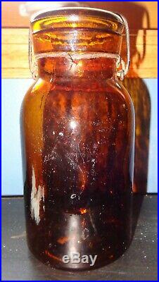 Old Vintage Antique Amber Brown Glass Putnam Jar 470 Bail Handle With LID