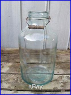 Vintage 5 Gallon Heavy Thick Glass Jar With Wire and Wood Handles B8886