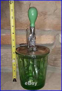 Vintage Green Depression Glass Egg Beater & 4-Cup Measuring Jar Green Handle D&B