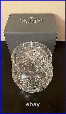 Waterford Crystal Lismore Biscuit Barrel withLid 6.3L x 6.3W x 7.2H